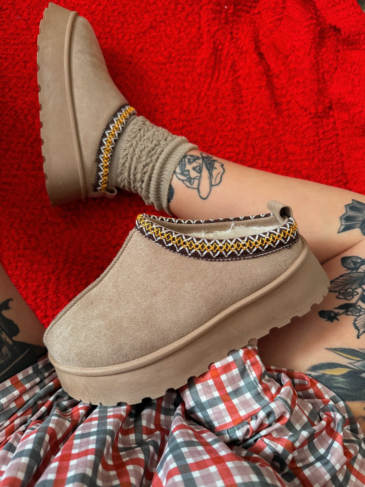 Cozy Girl Platforms : Khaki