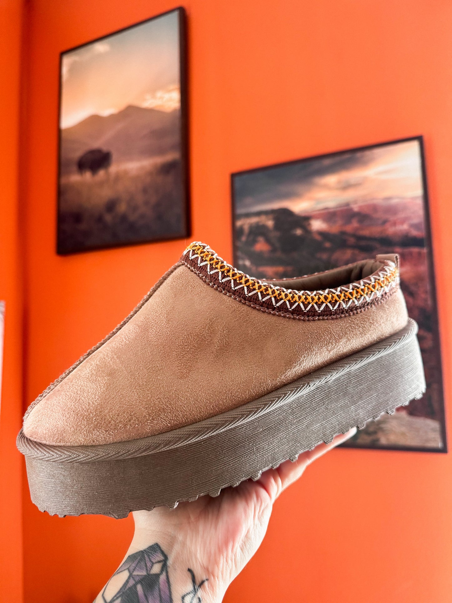 Cozy Girl Platforms : Camel