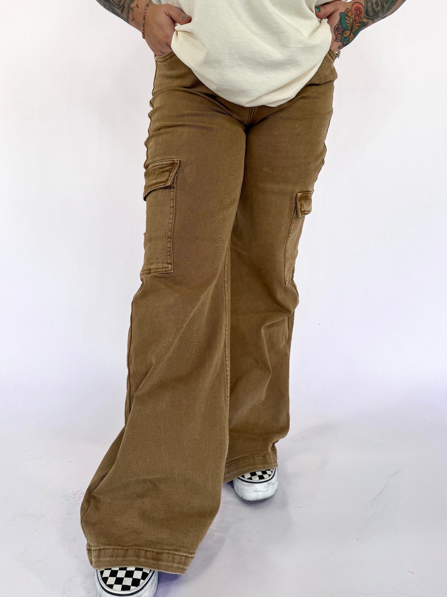 Latte Cargo Jeans (15/32 left)