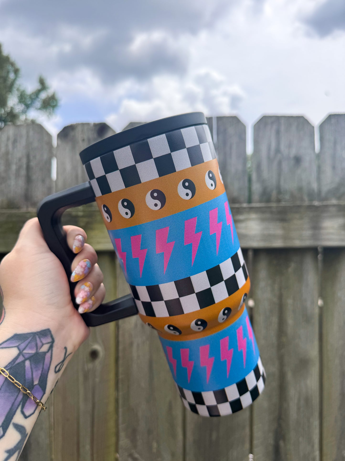 Yin Yang Bolt Tumbler