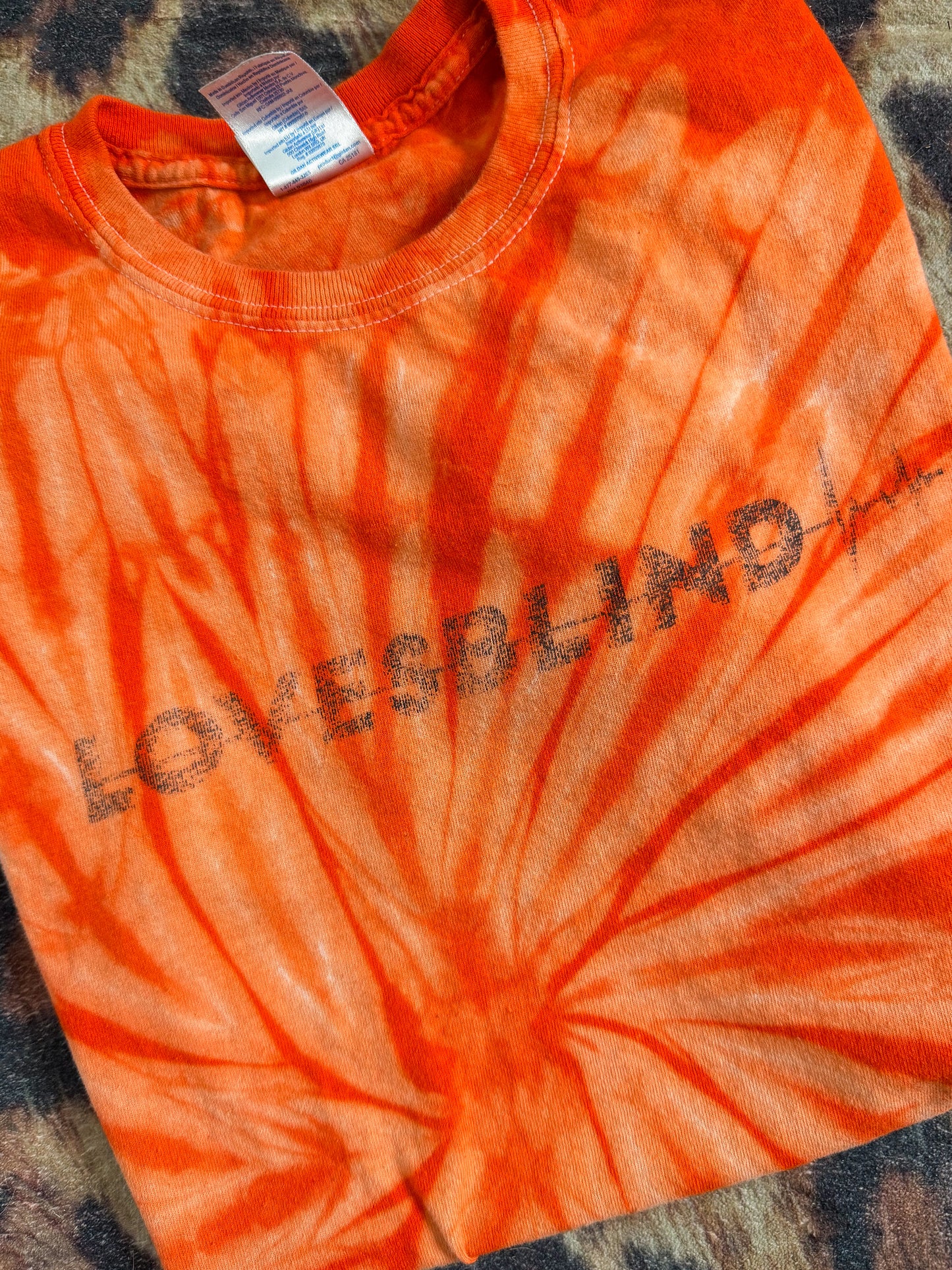Lovesblind tee : M