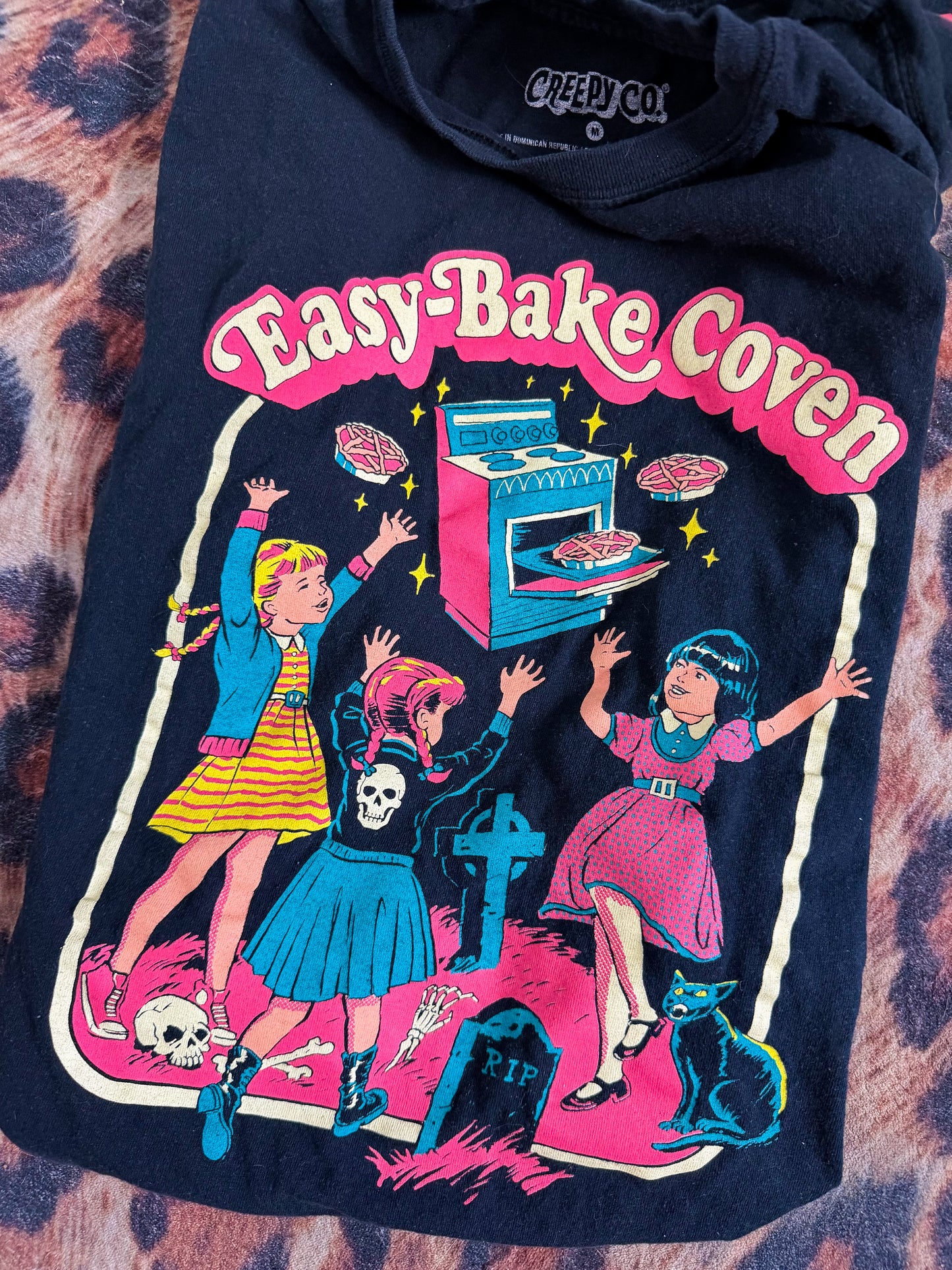 Easy Bake Coven Tee : Creepy Co : M