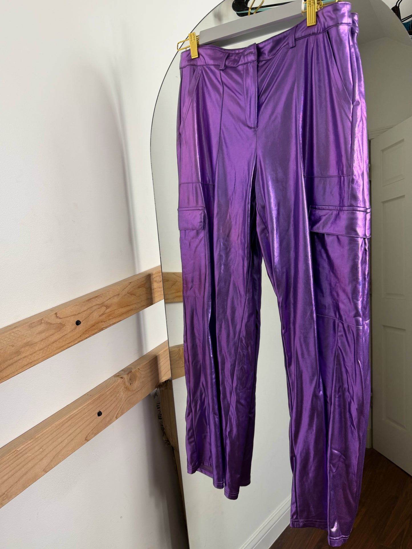 Purple Sleek Cargos : L
