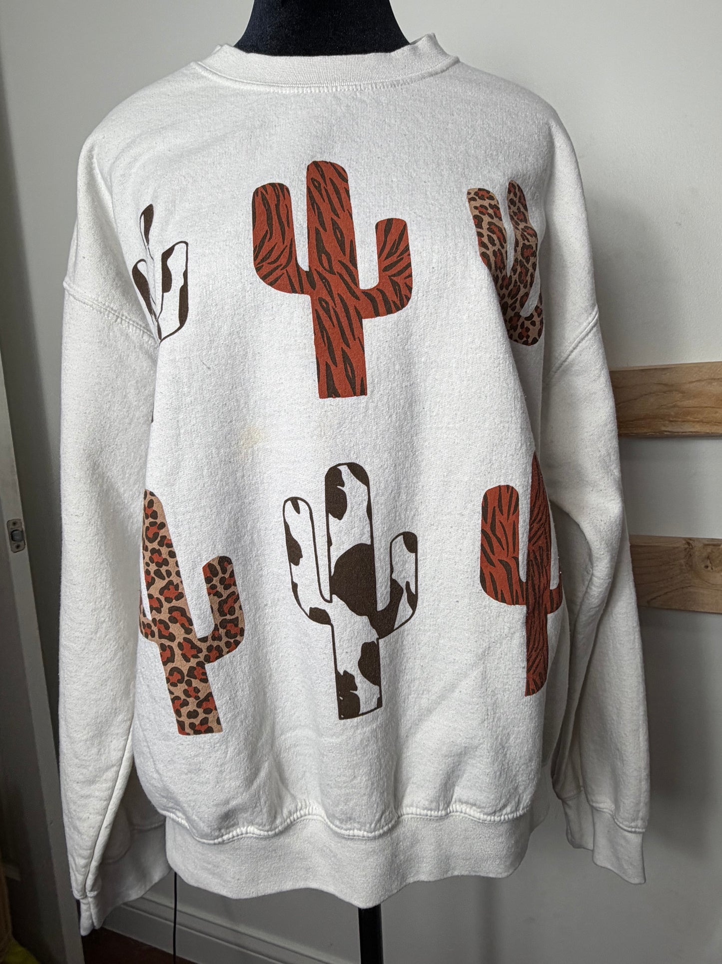 Animal Print Cactus Crew : L/XL