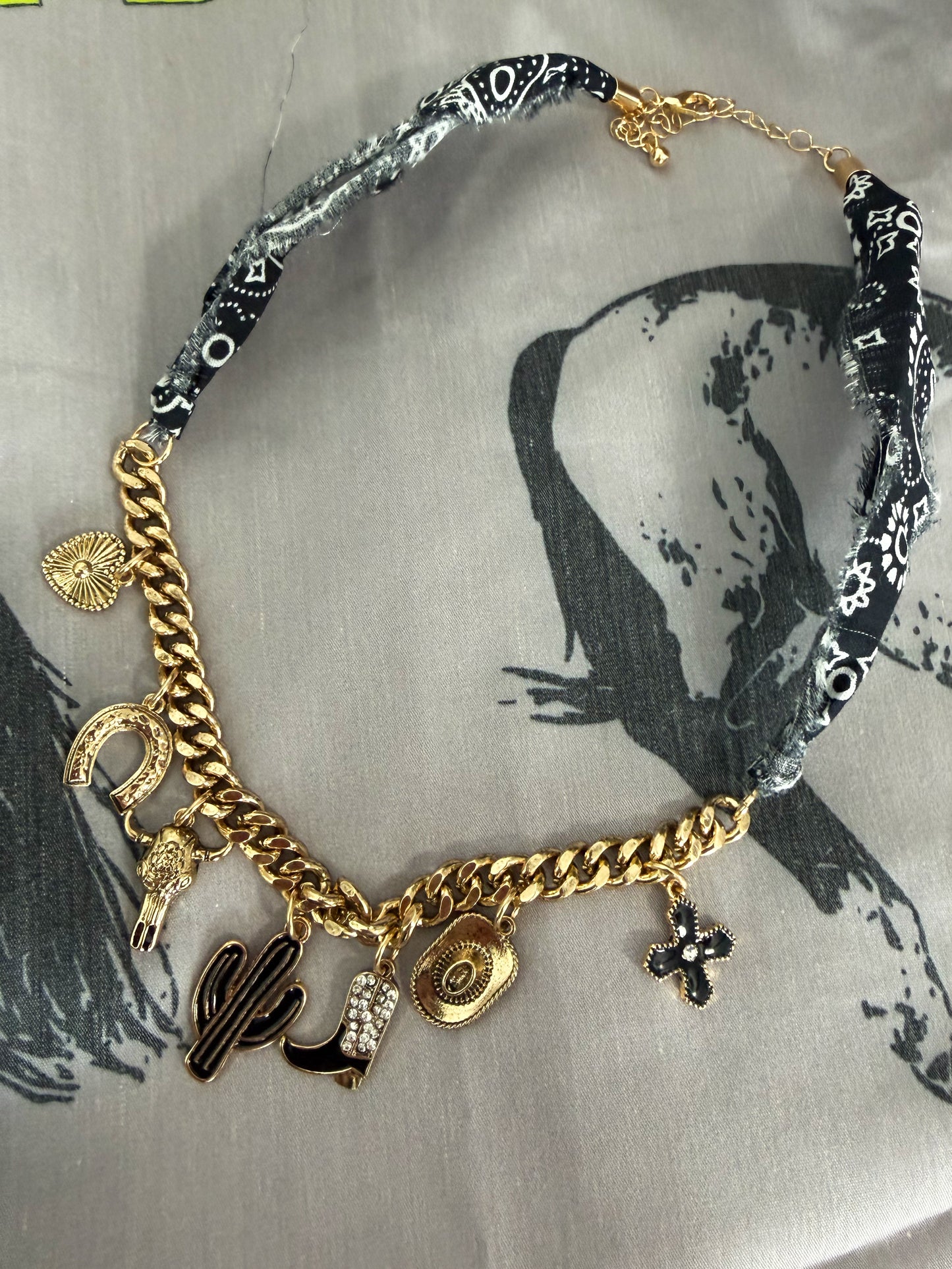 Western Bandana Necklace