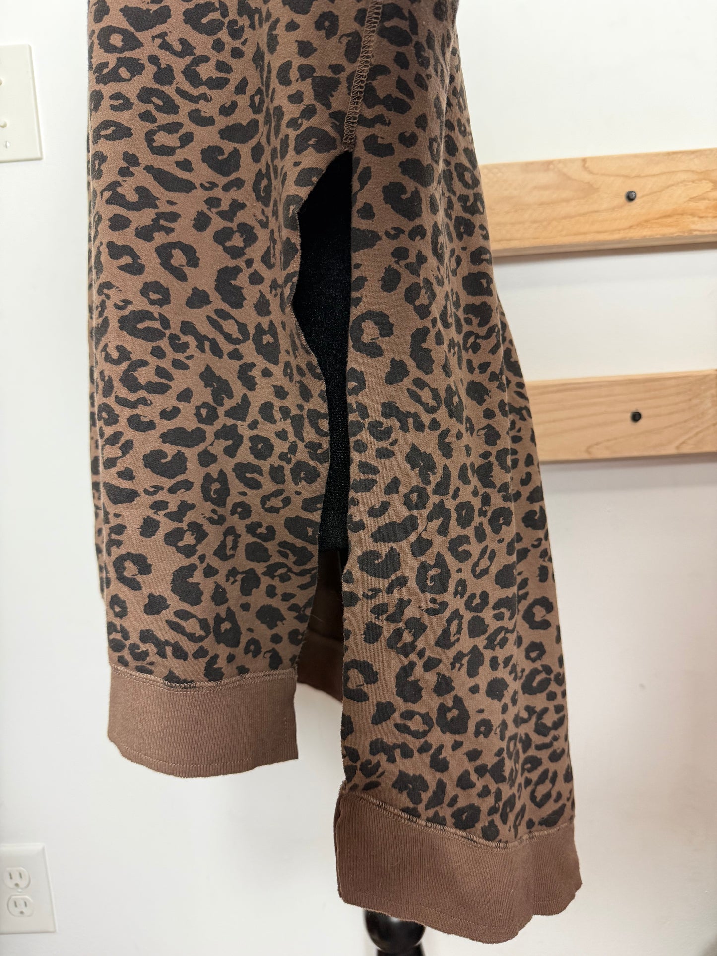 Leopard Slit Crew : White Crow : M | NEW