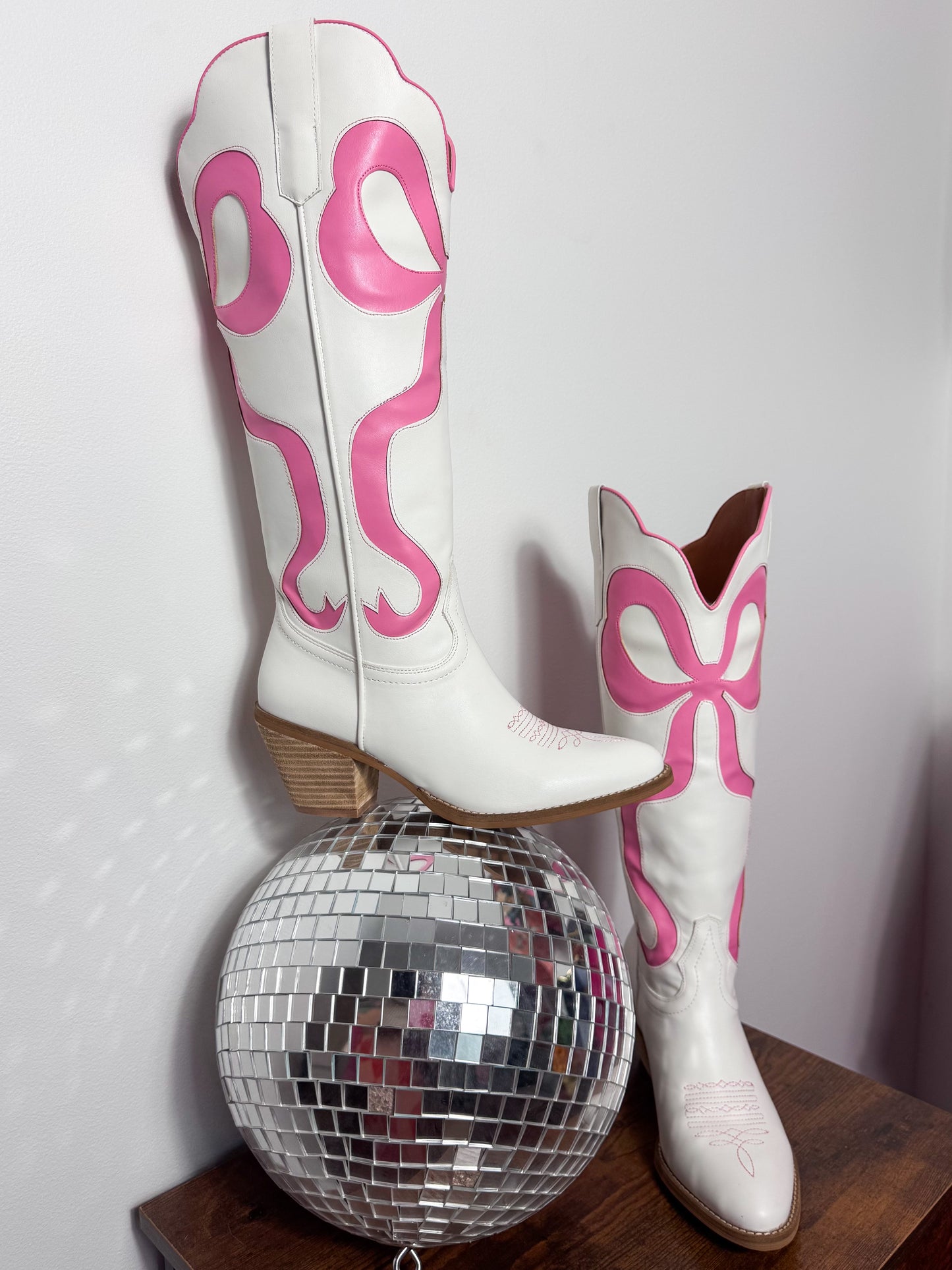 The Kacey Bow Boots : Pink | BEAST BRAND