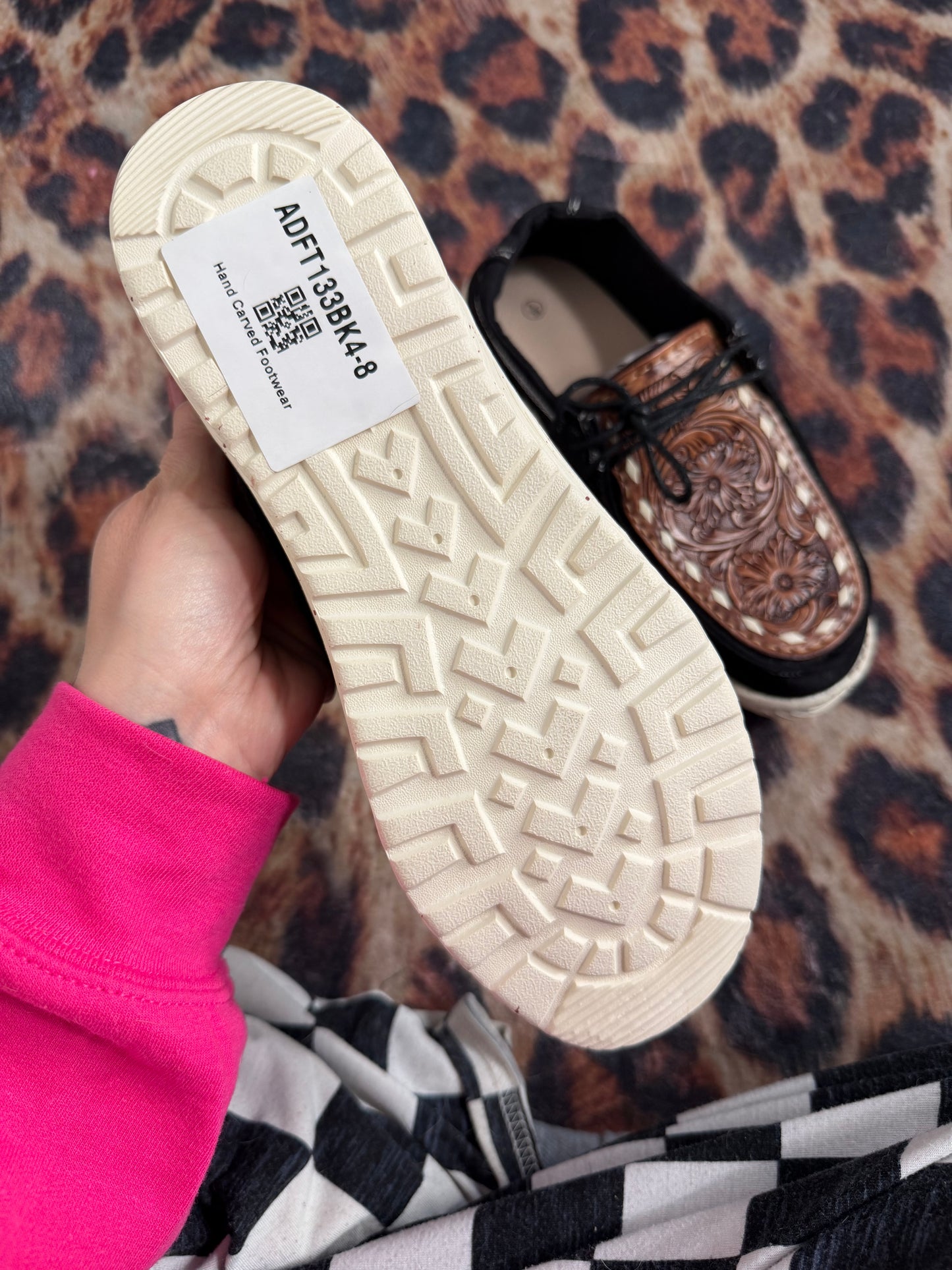 Leather Tooled Shoes : NEW : Sz 8