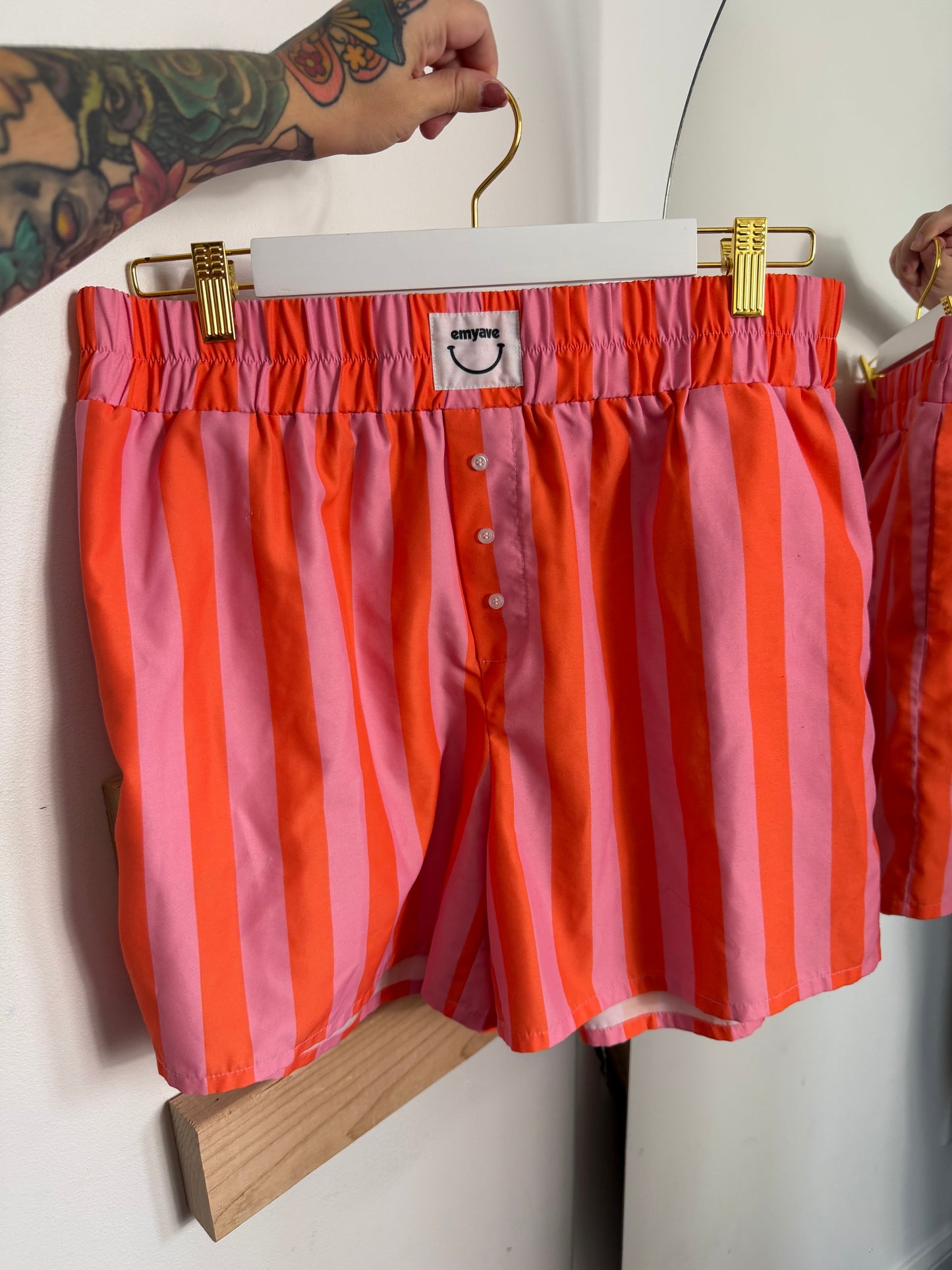 Emy A Striped Shorts : L/XL