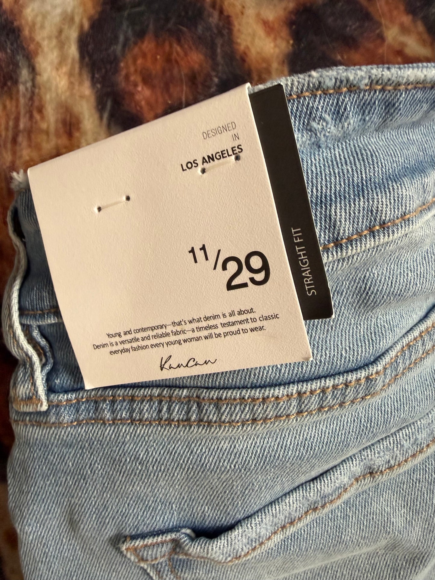 Kancan Straight Leg : Sz 11/29 : NEW