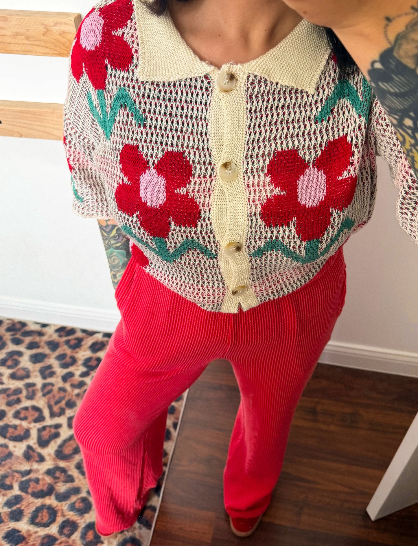 Red Daisy Retro Top