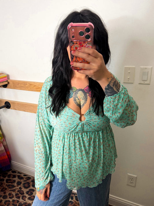 Willow & Root Floral Top : NEW W TAGS : M