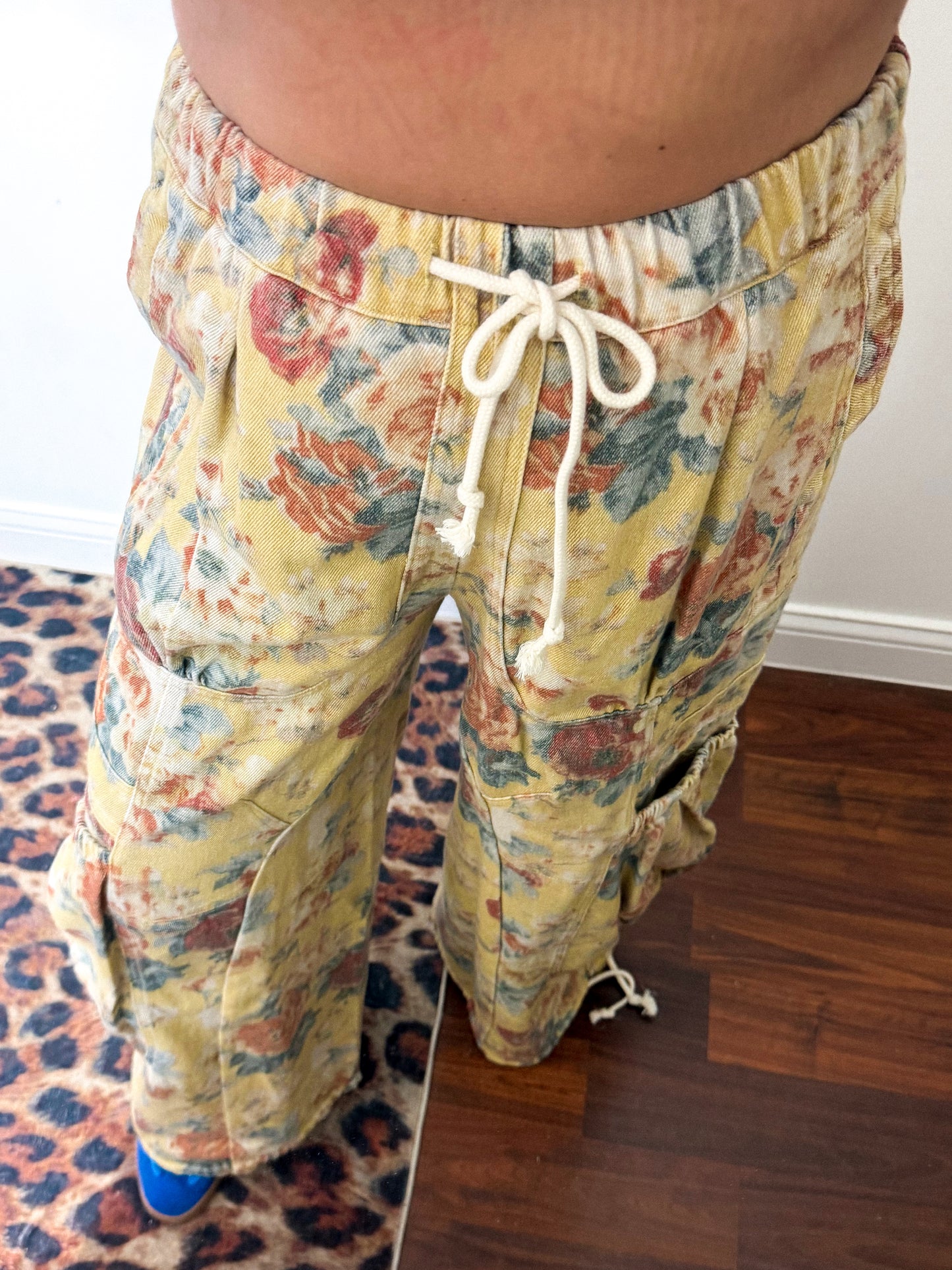 Mello Floral Pants