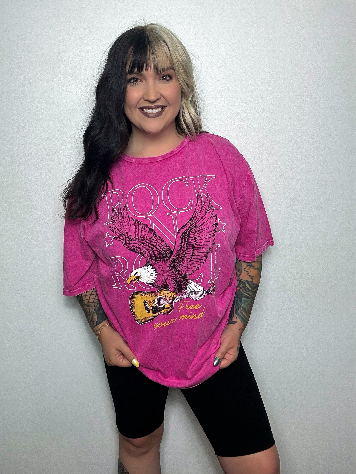 RockNRoll Eagle Tee : Fuchsia | Oversized