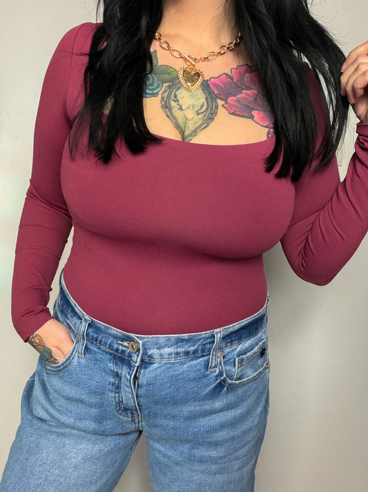 Smooth As Butter Compression Top : Cranberry