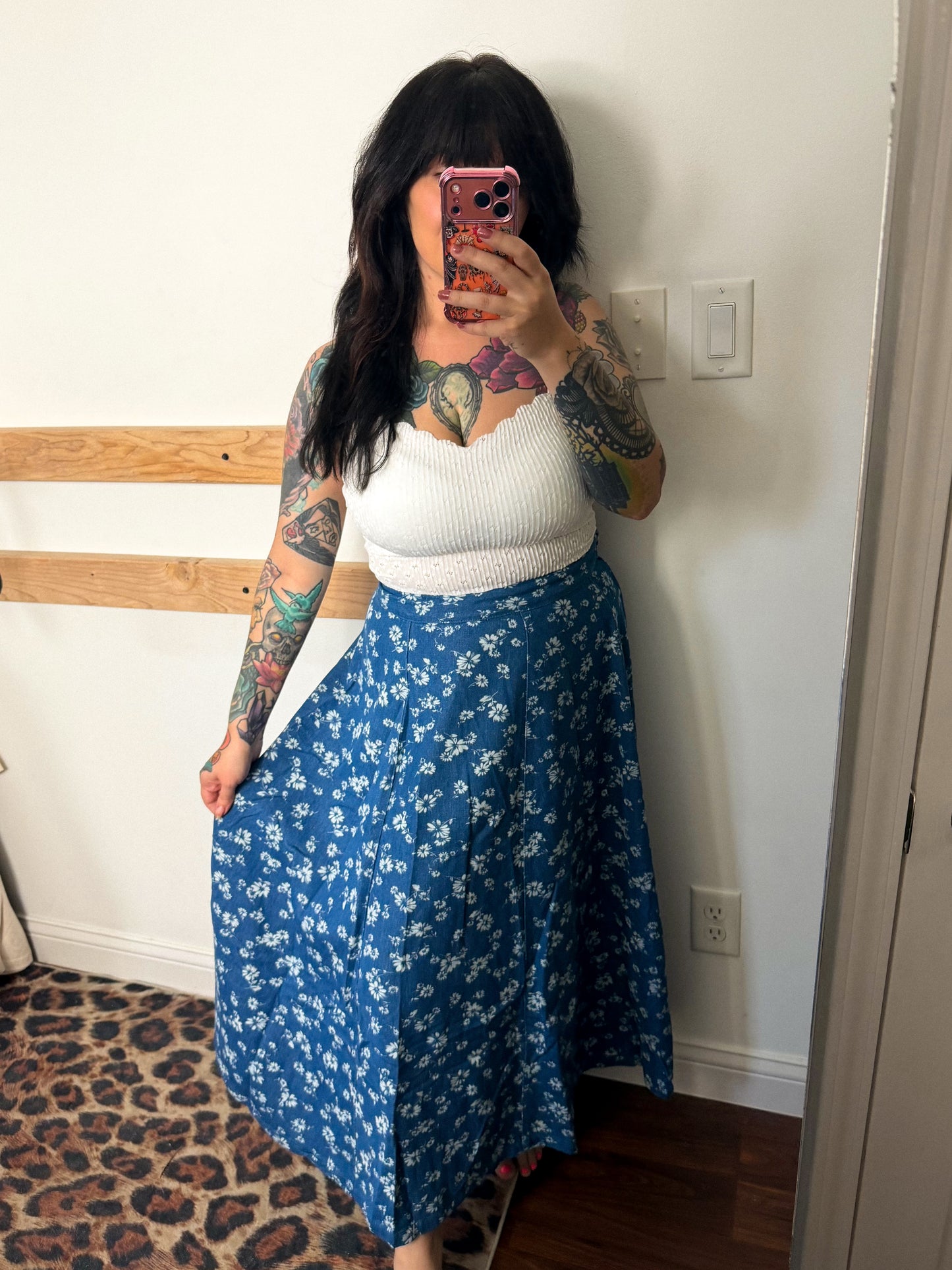 Daisy Slim Skirt