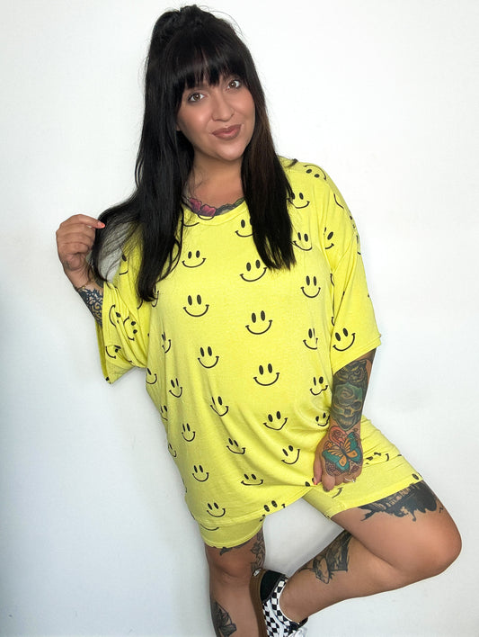 Lux Smiley Set | Oversized