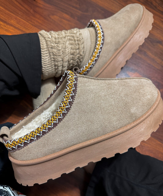 Cozy Girl Platforms : Khaki