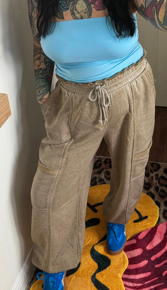 Cloud Nine Wide Leg Joggers : Taupe