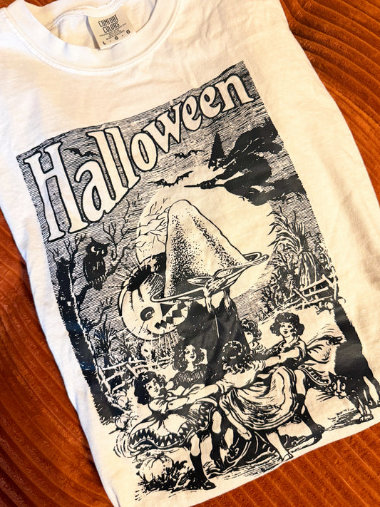Halloween Witches Tee : Comfort Colors : L