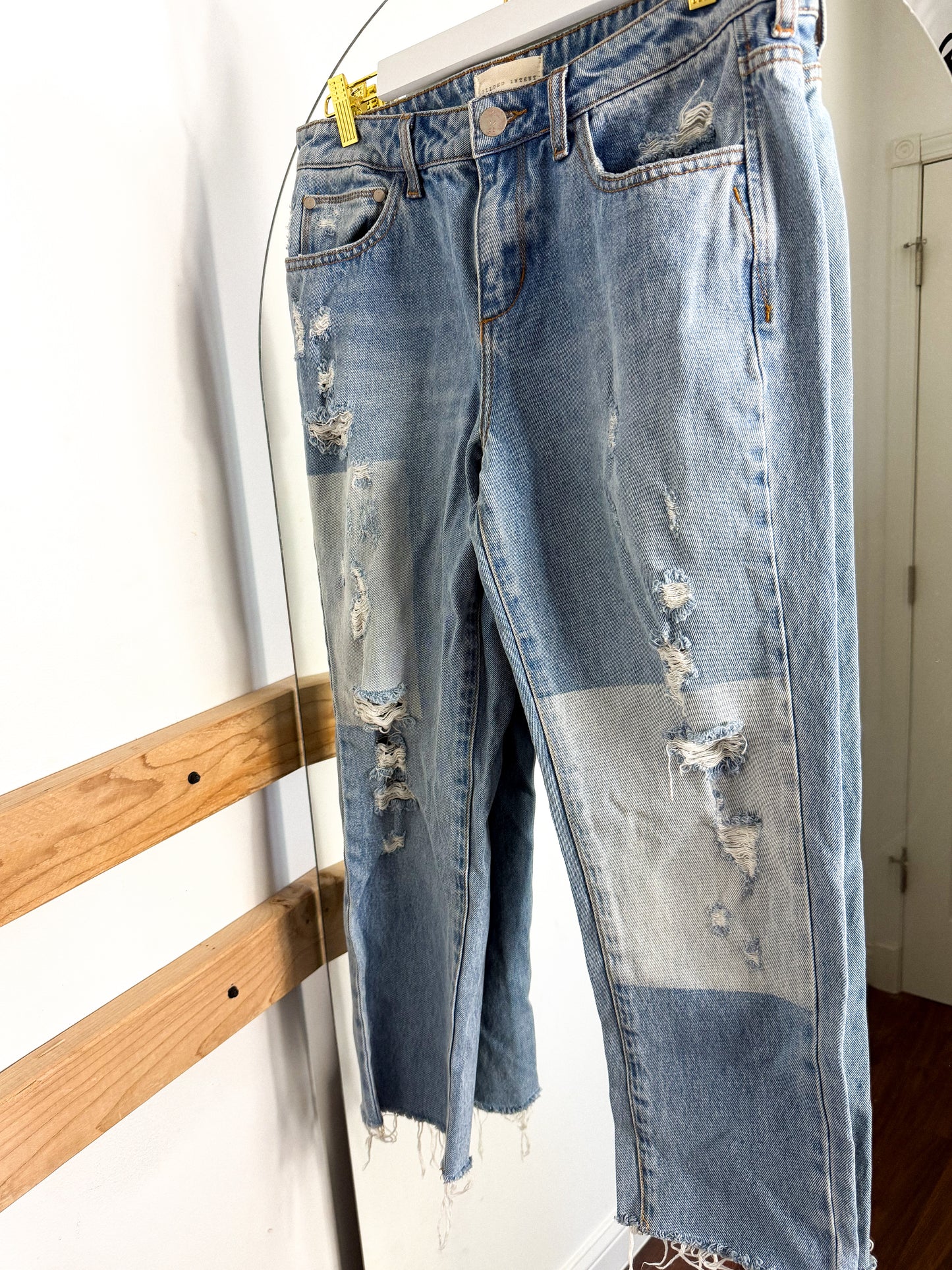 Gilded Intent Patch Jeans : NEW : 29