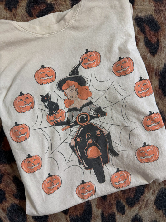 Motorcycle witch tee : M