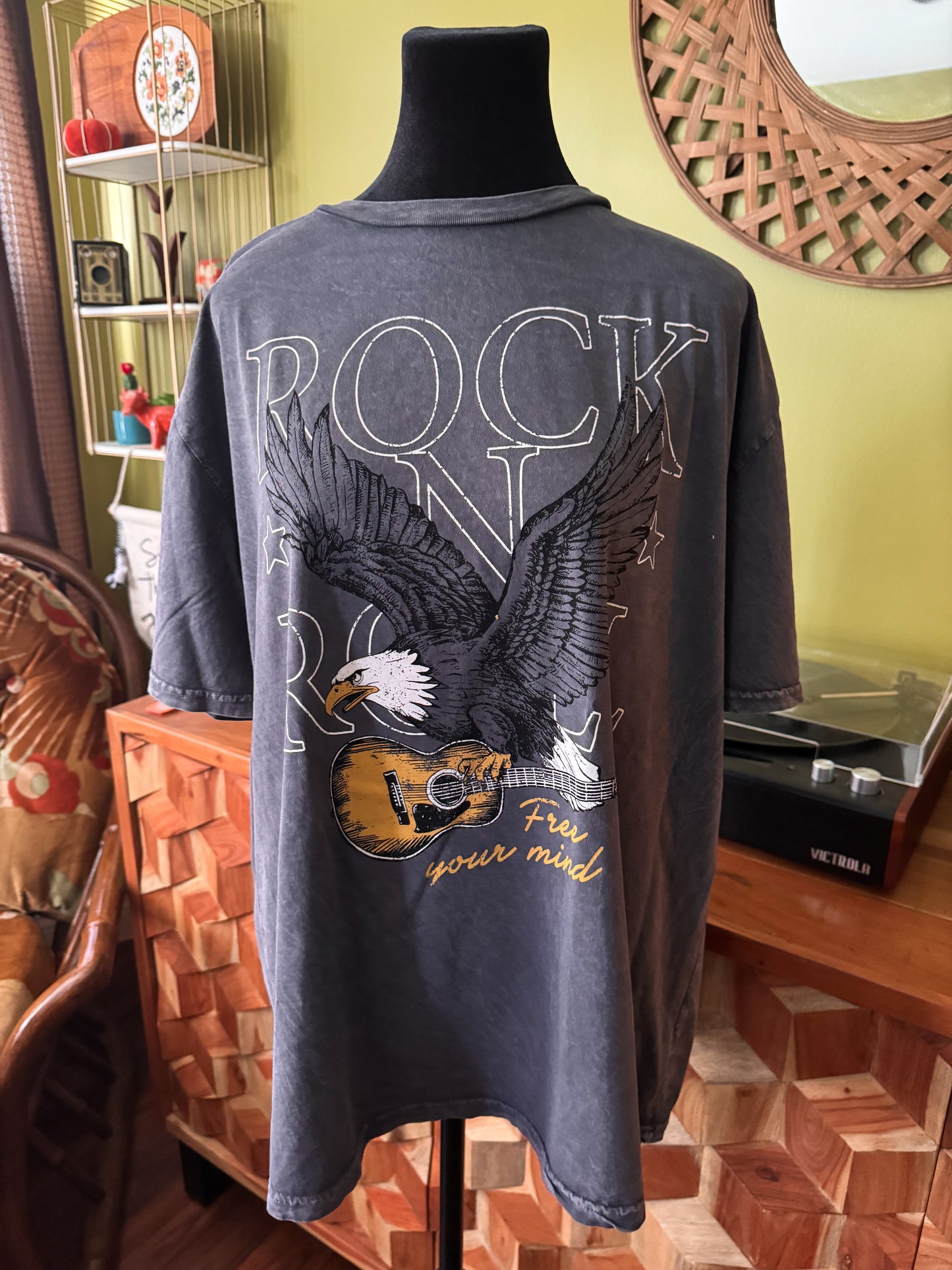 RockNRoll Eagle Tee : Oversized