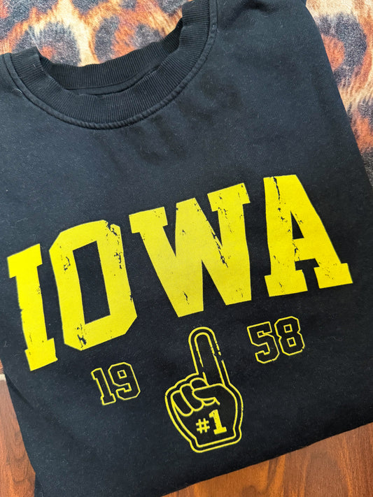 Iowa Hrt&Luv Crew : L
