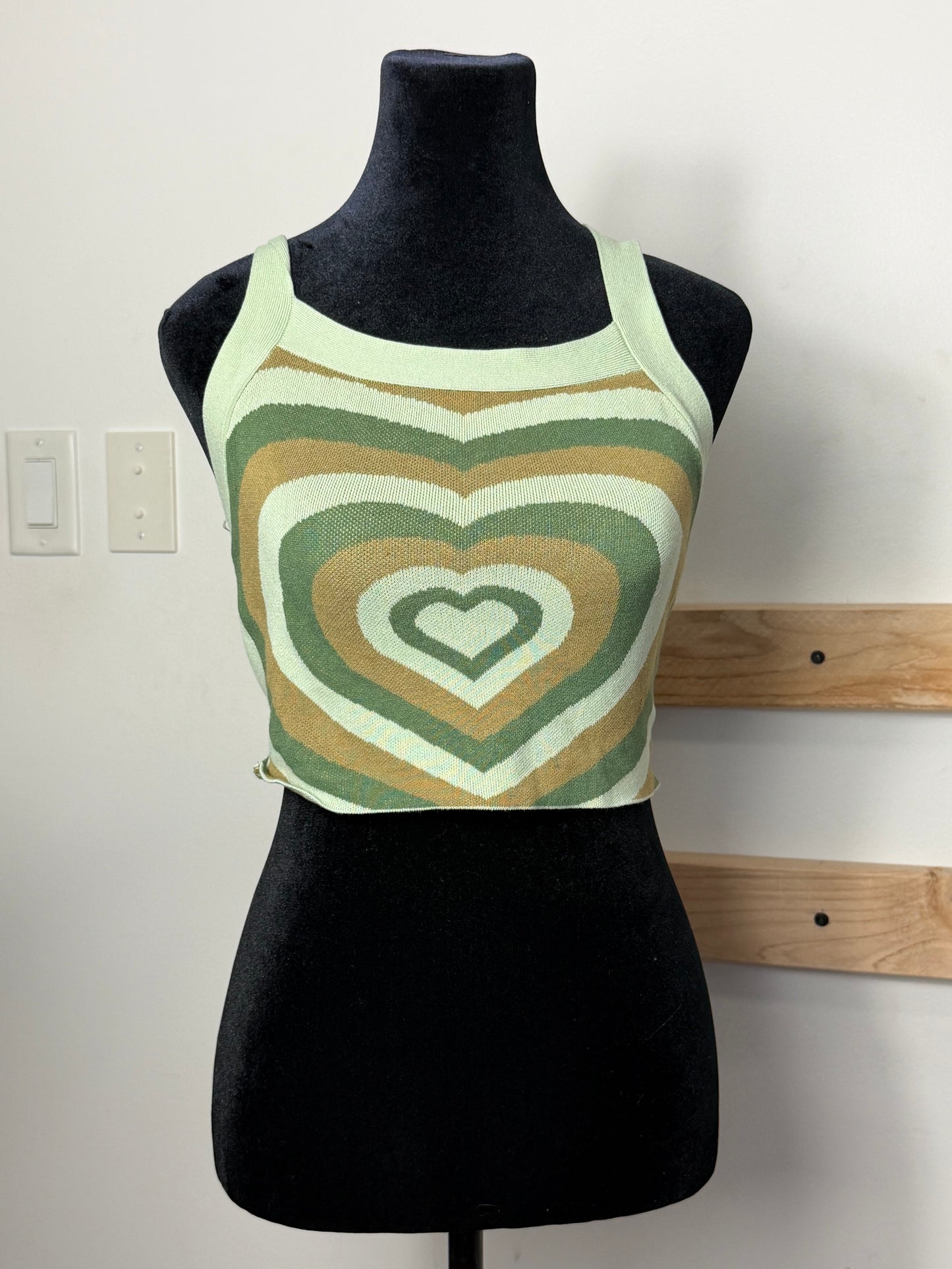 Green Heart Crop Tank : L