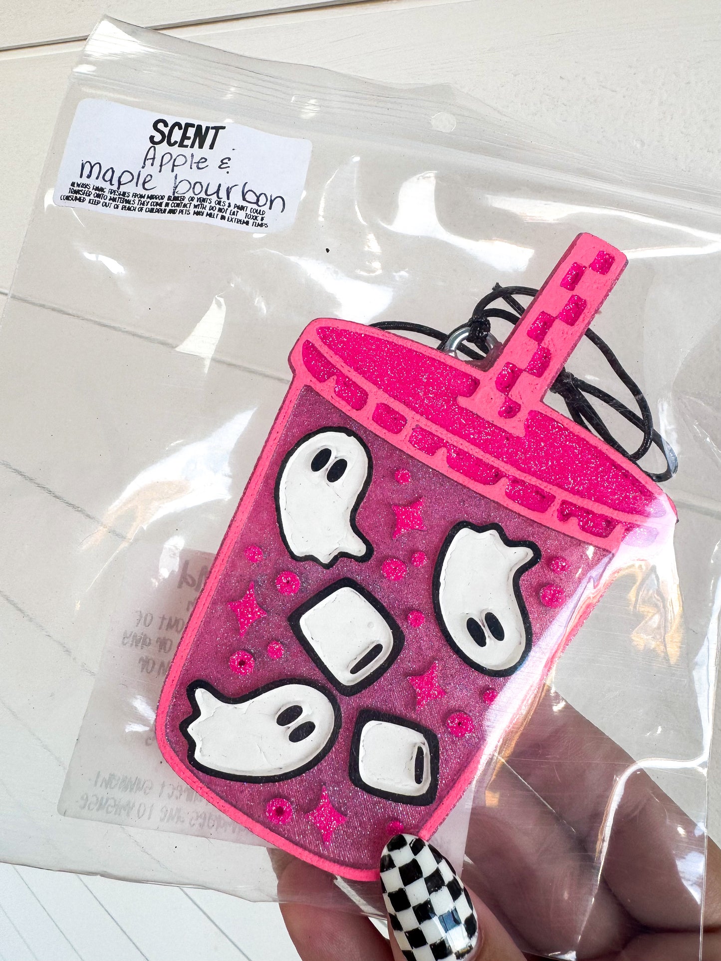 Ghost Drink Freshie