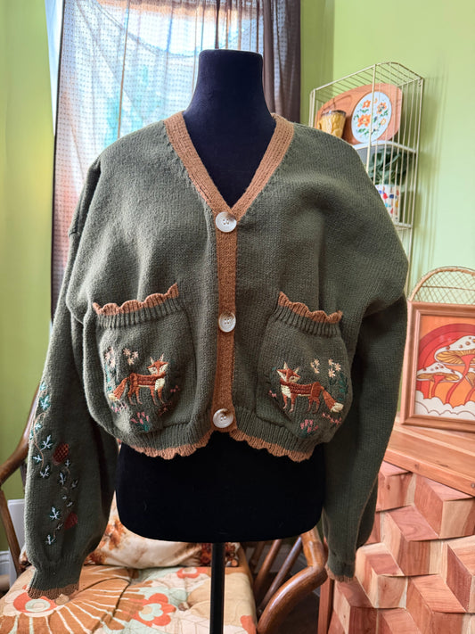 Woodland Cropped Button Sweater : XL