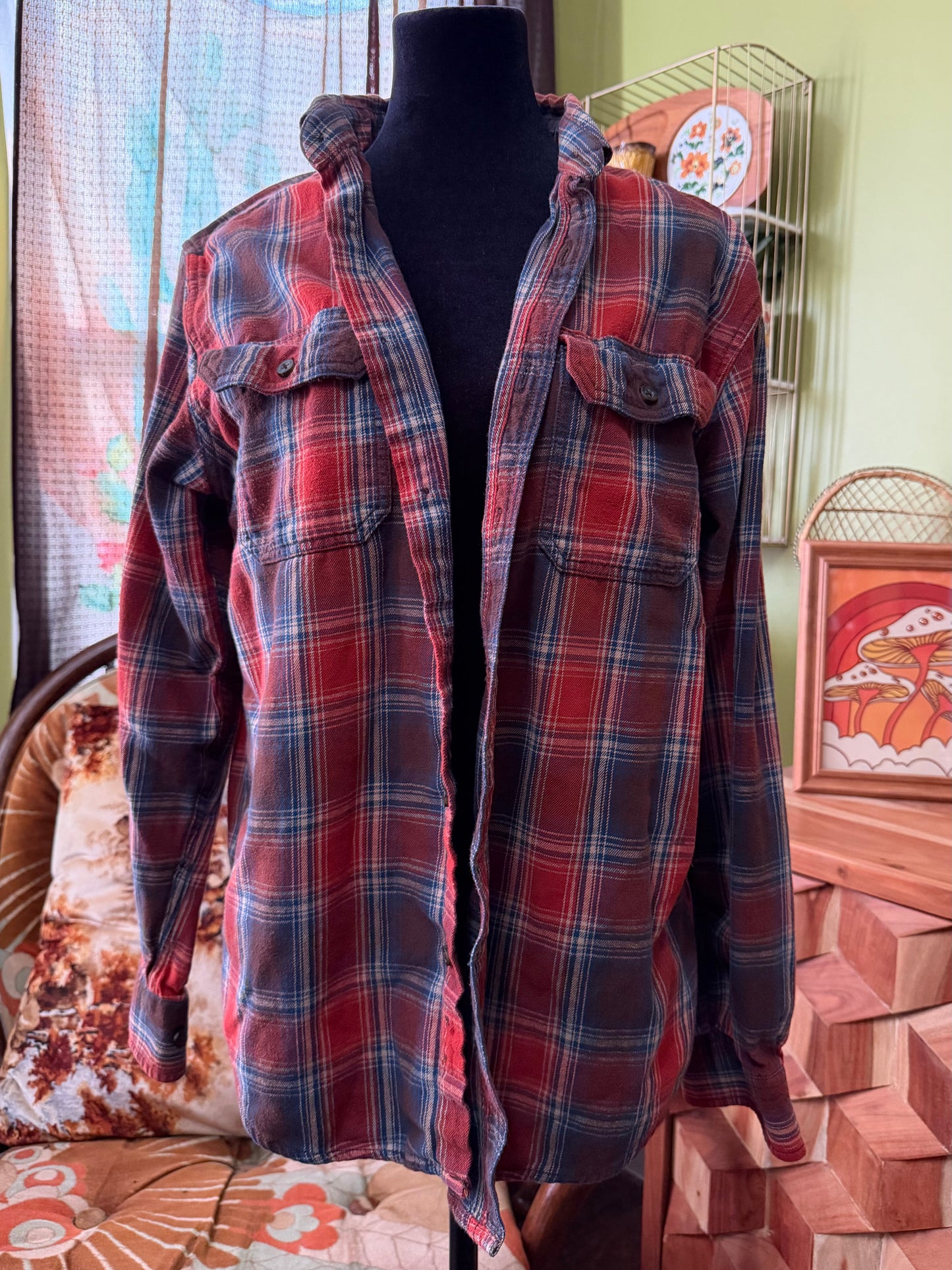 Faded Glory Vintage Plaid : M