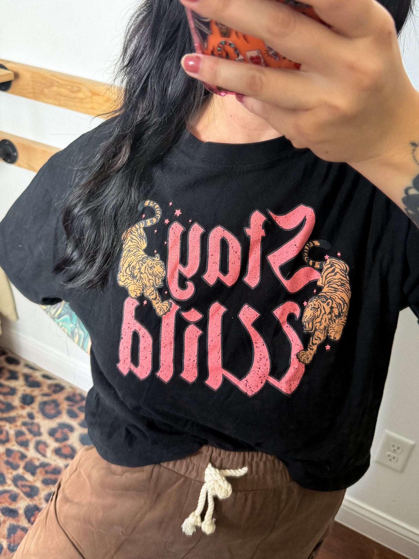 Stay Wild Cropped Tee : L