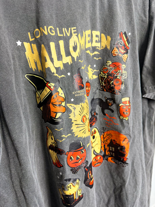 Vintage Style Halloween Tee Comfort Colors : XL