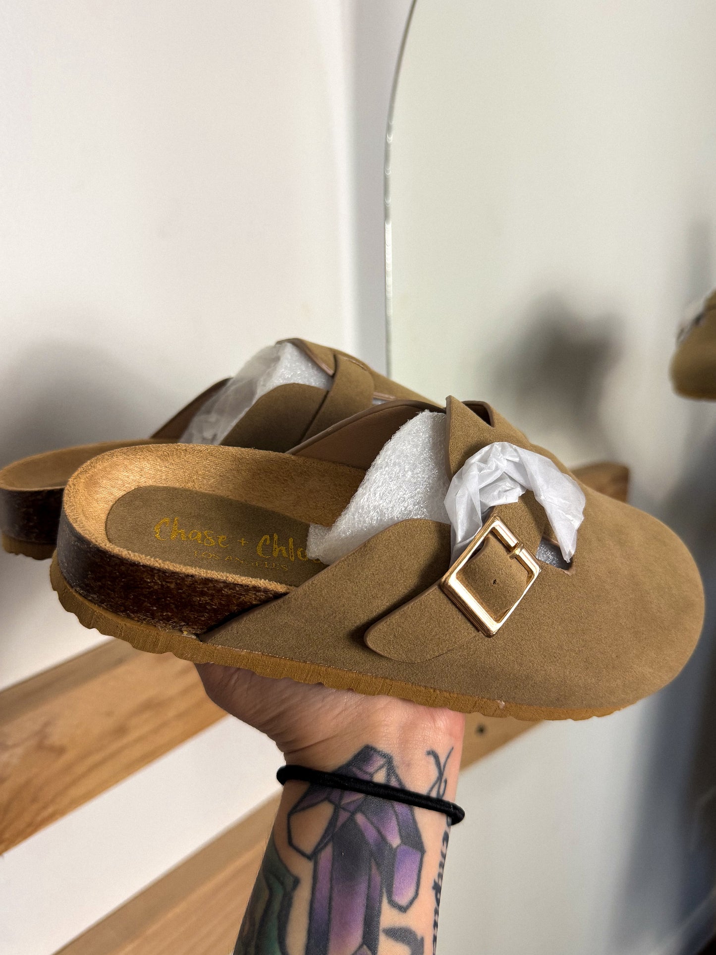 Tan Slides : NEW : SZ 5.5