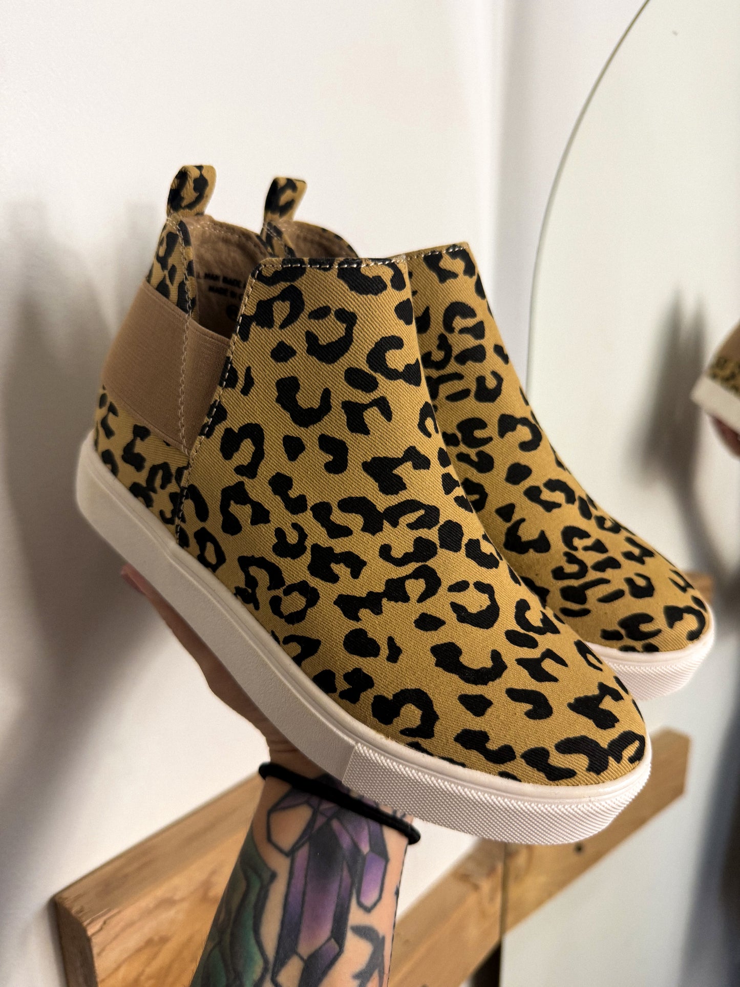 Leopard Wedge Sneakers : NEW : SZ 5.5