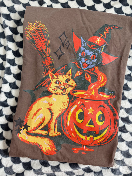 Retro Cat Halloween Tee