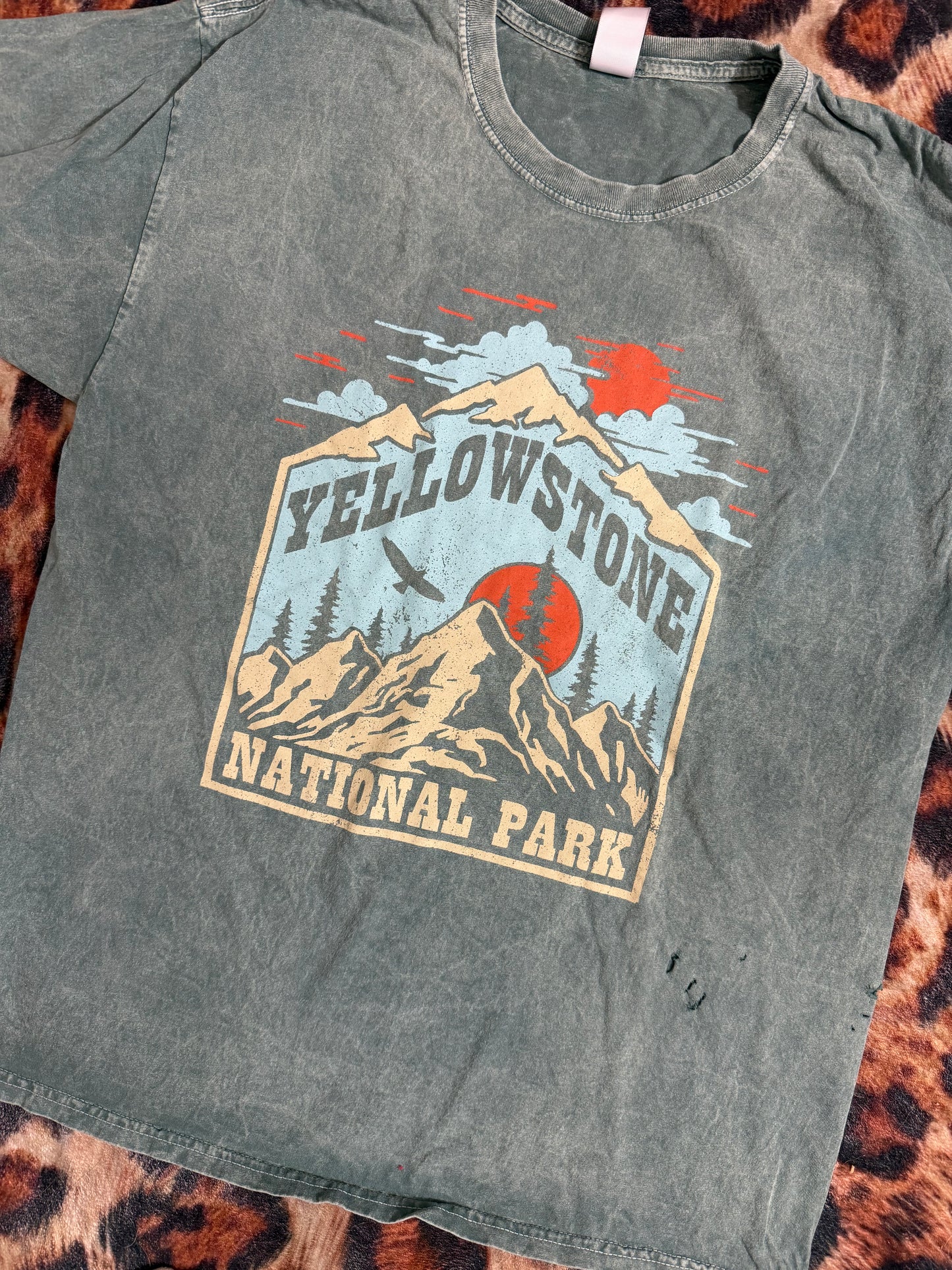 Yellowstone Tee : S/M