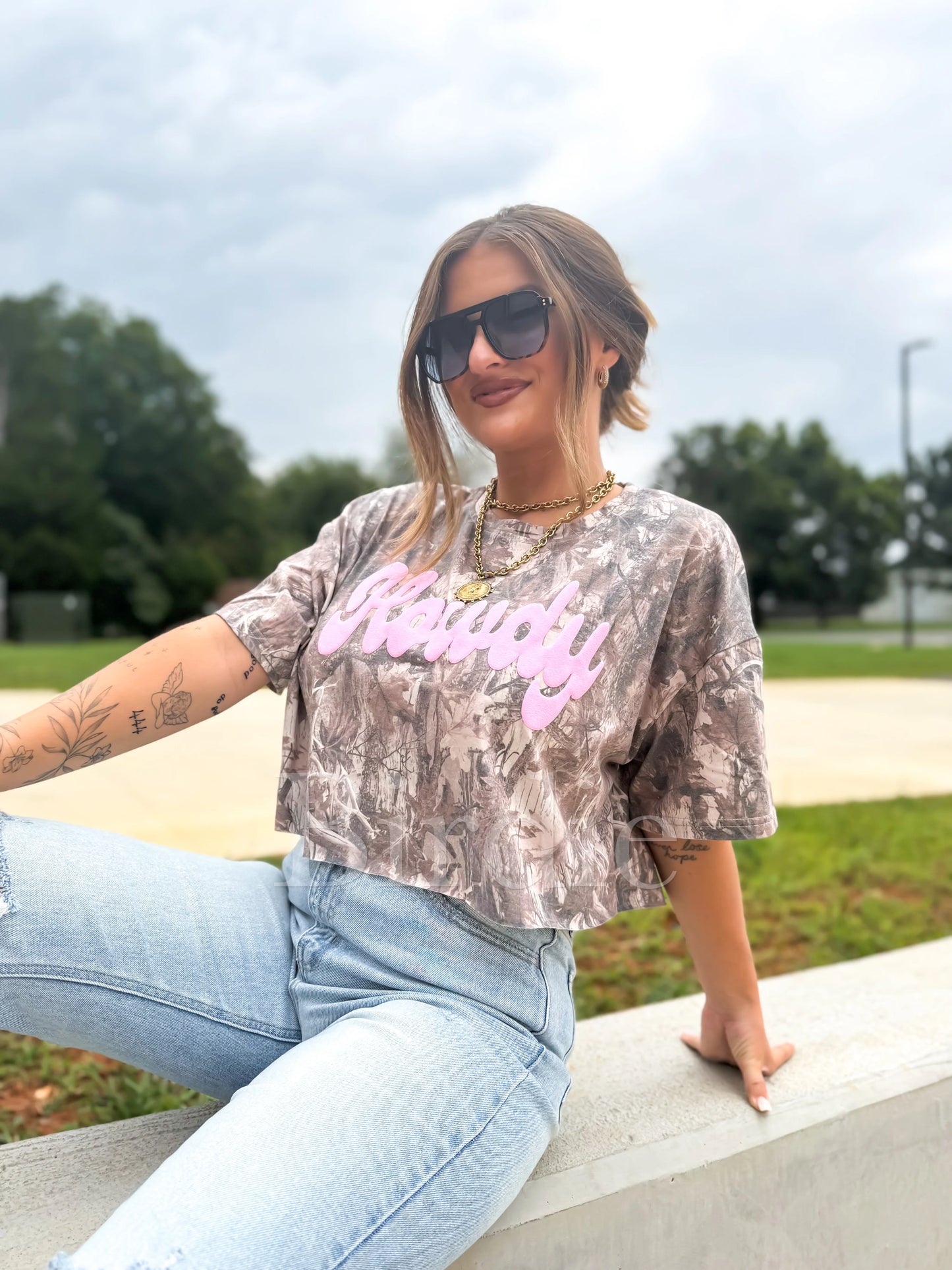 Howdy Camo Tee