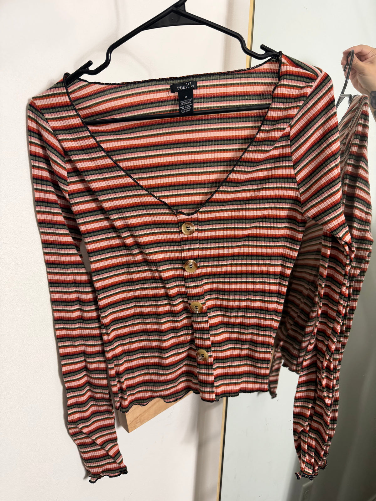 Striped Button Top : M