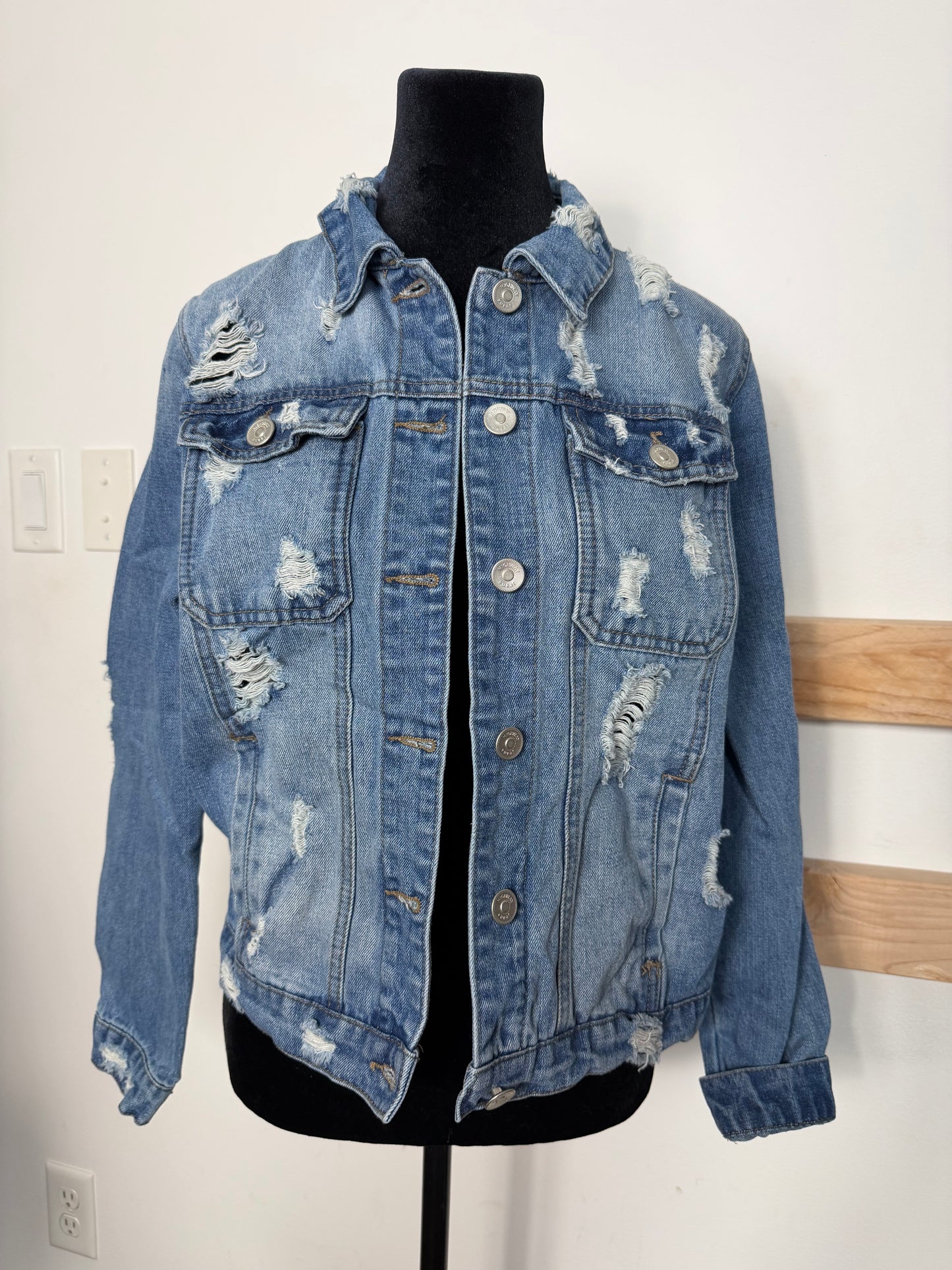Destructed Denim Jacket : L (fits like M)
