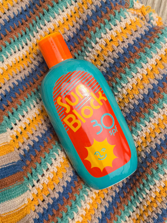 Sunblock Ceramic Vase : 2 Sided
