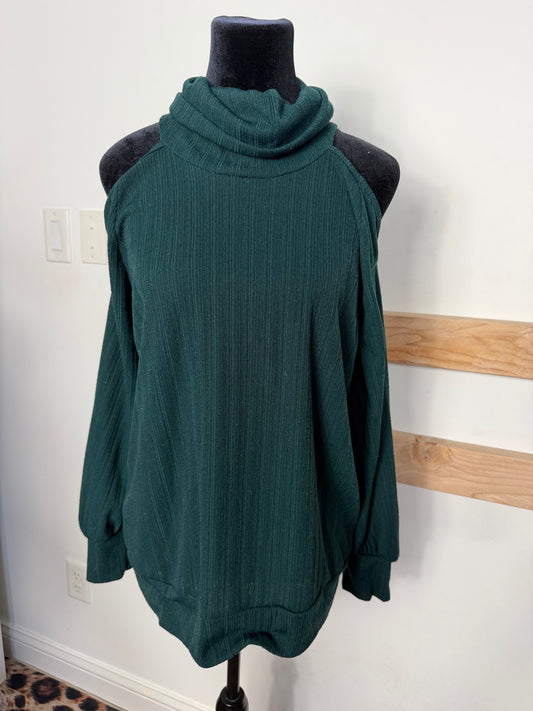Green Cold Shoulder Top : L
