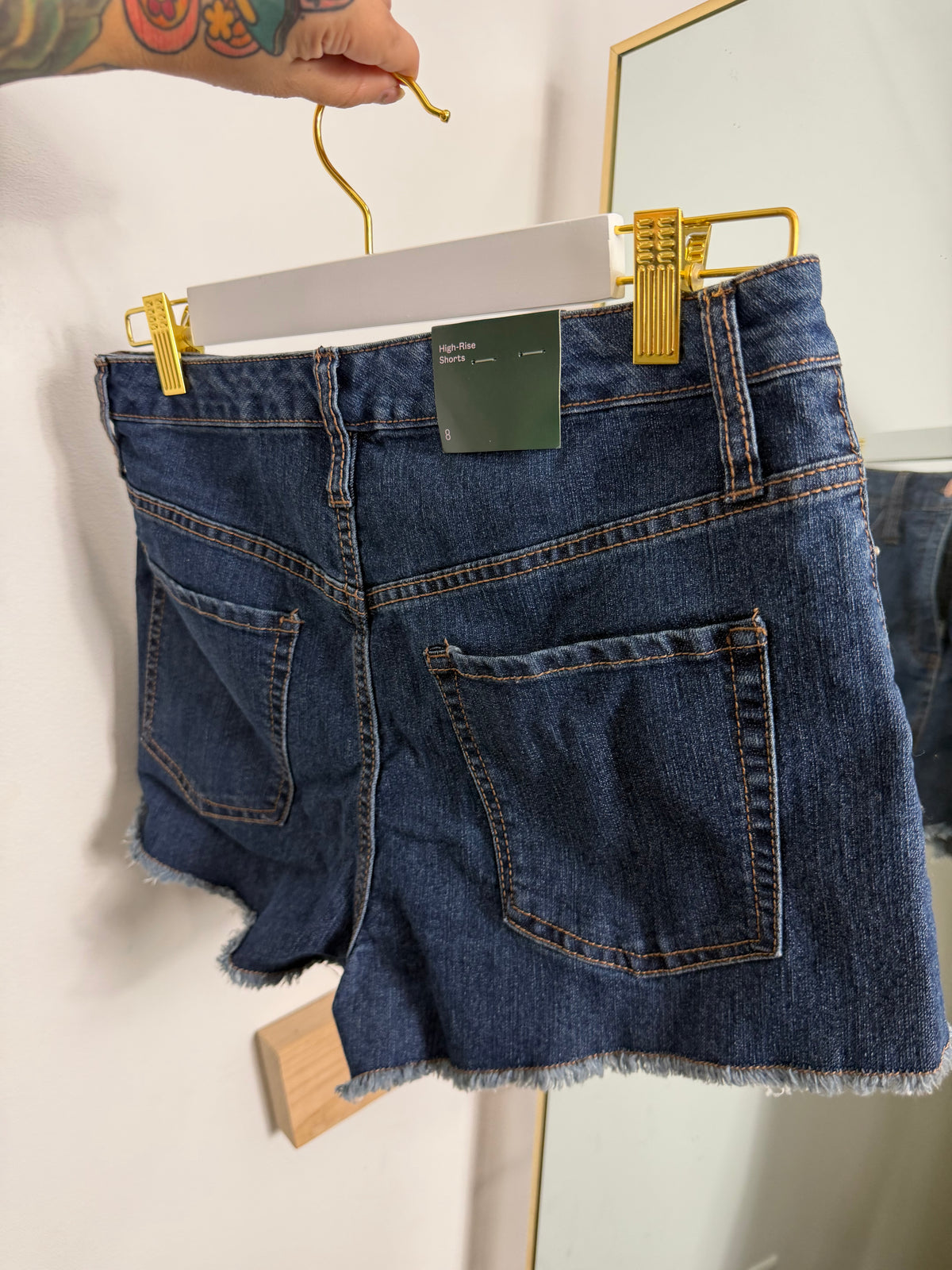 High Rise Shorts : NEW W TAG : SZ 8