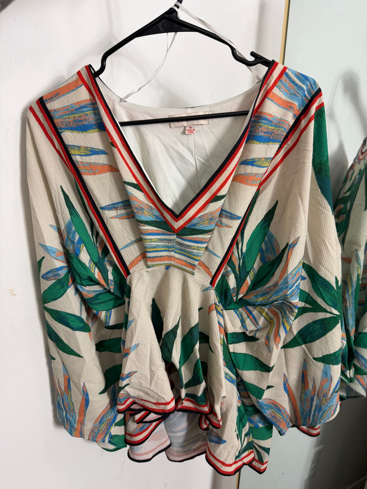 Flying Tomato Top : M