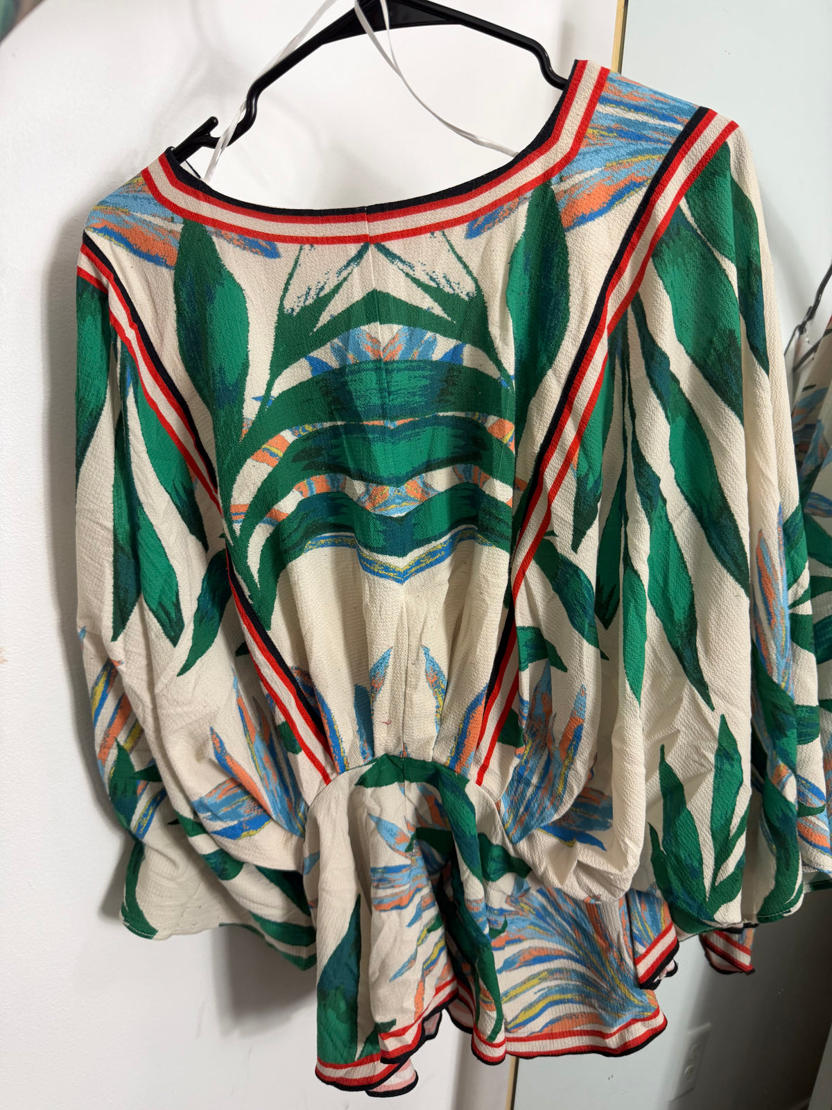 Flying Tomato Top : M