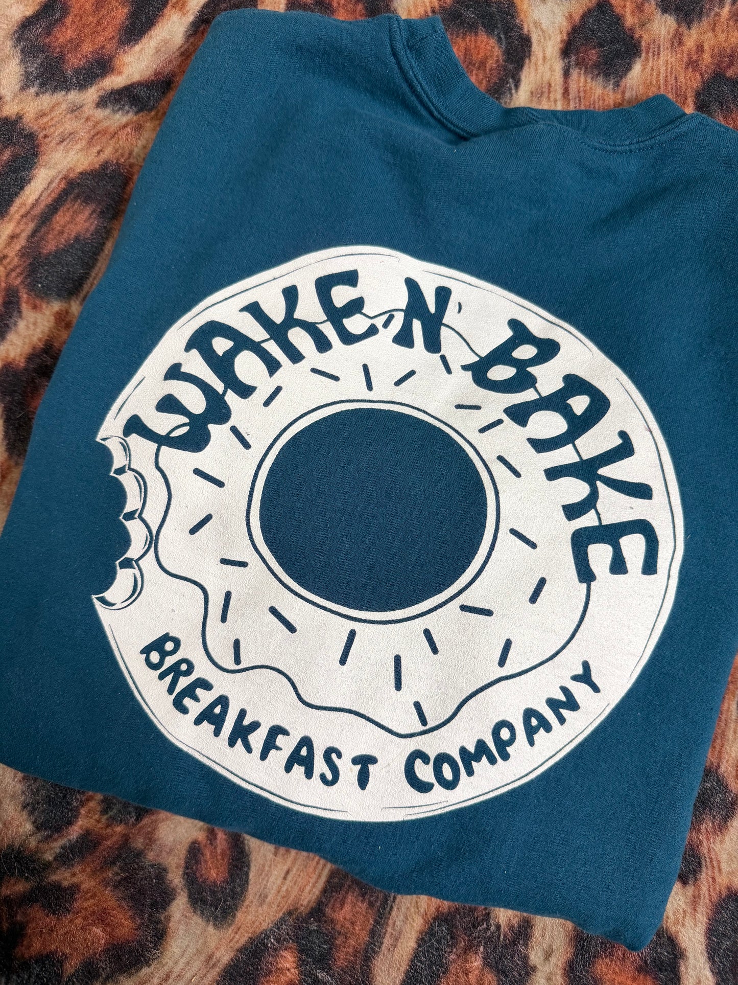 Wake N Bake Crew : M