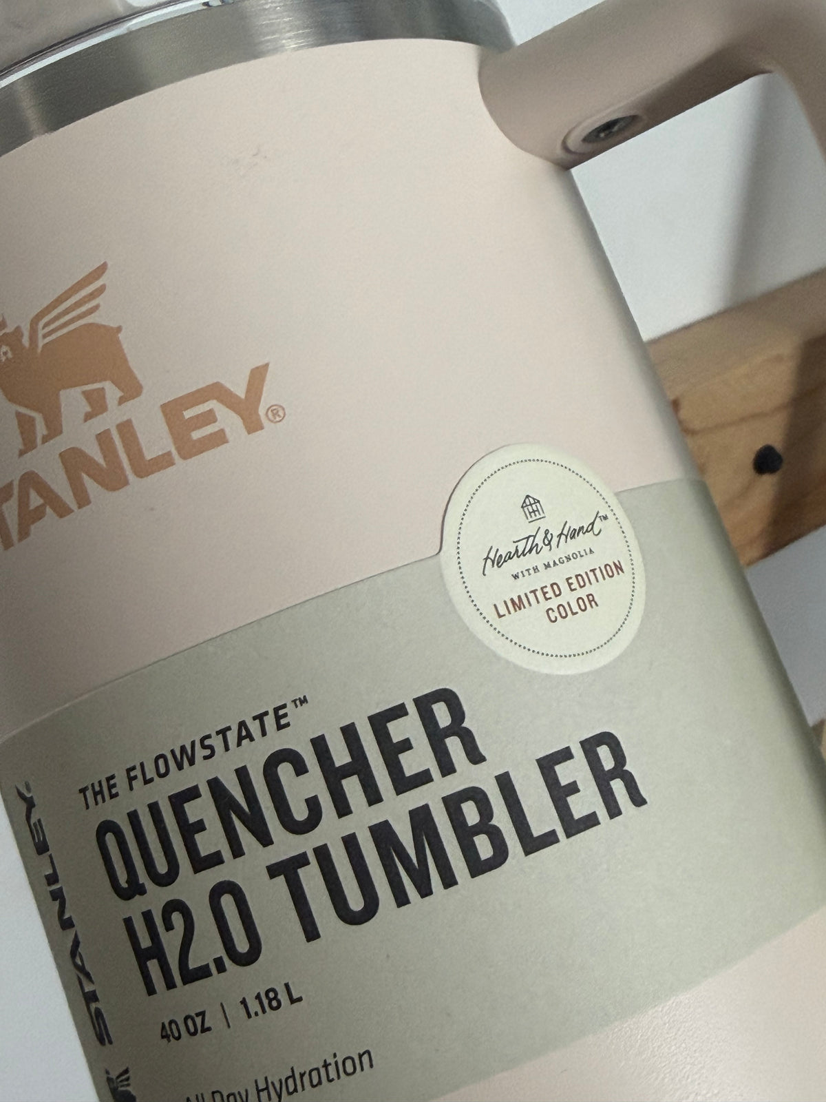 Magnolia Stan Tumbler : NEW