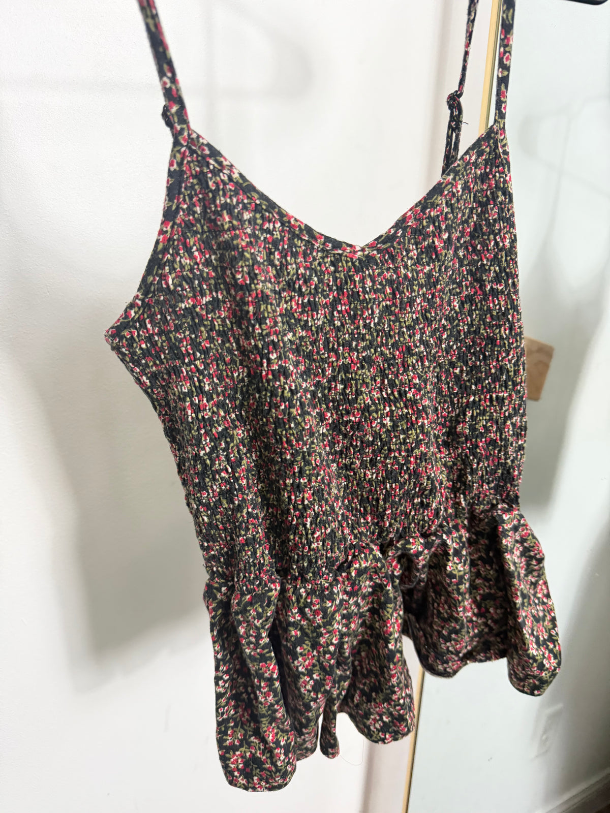 Willow & Root Floral Tank : L