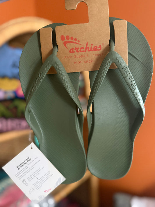 Archie’s : NEW W TAGS : SIZE 9